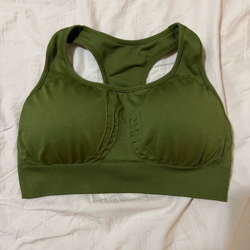 EUC underfit sports bra (only tried on)